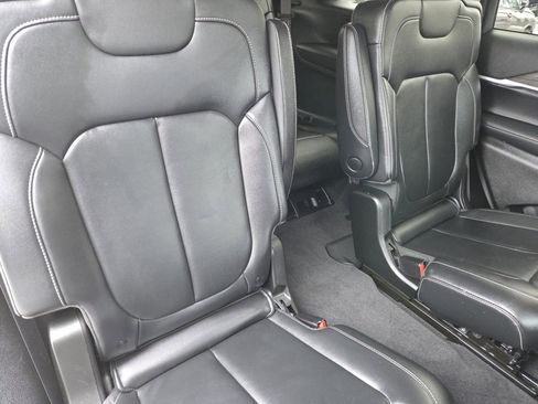 Used 2022 Jeep Grand Cherokee L Limited image 35