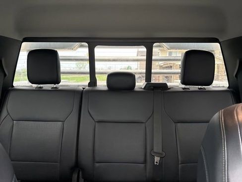 Used 2023 Ford F250 Lariat image 16