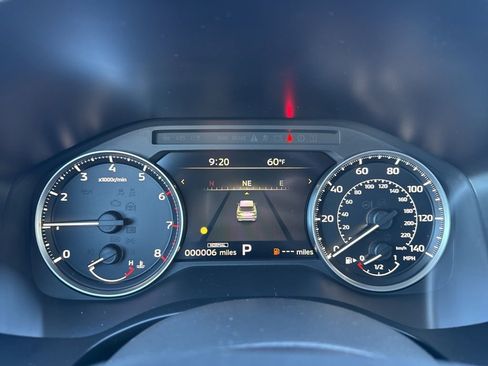 New 2025 Mitsubishi Outlander SE image 14