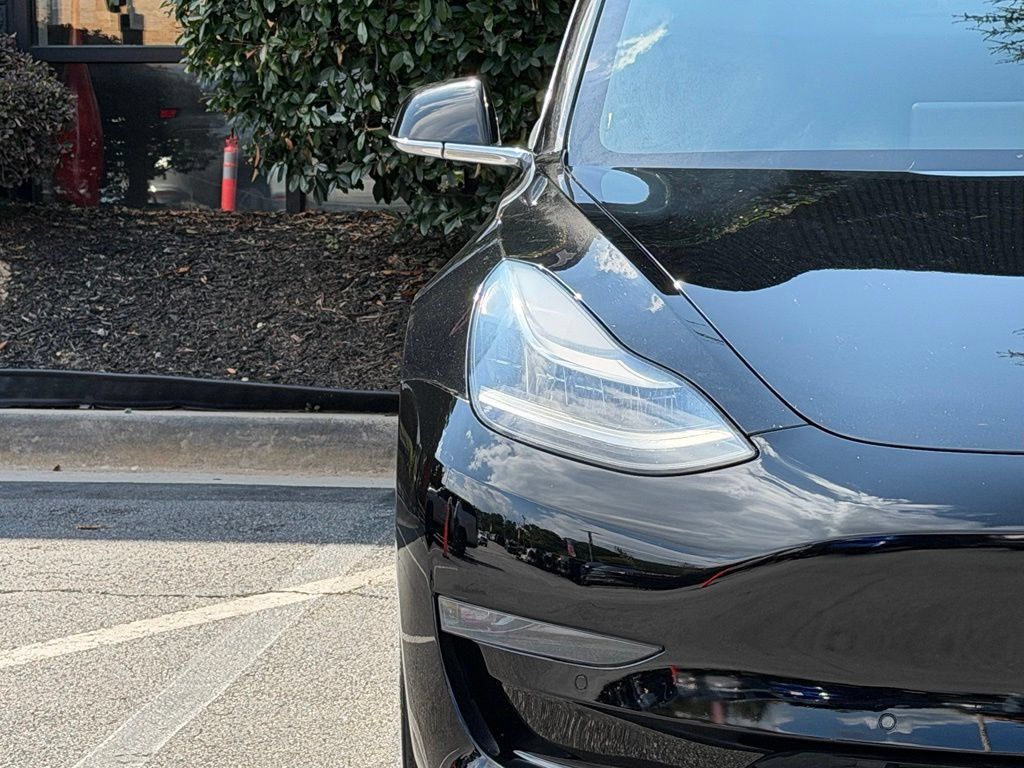 Used 2020 Tesla Model 3 Long Range AWD/4WD image 4