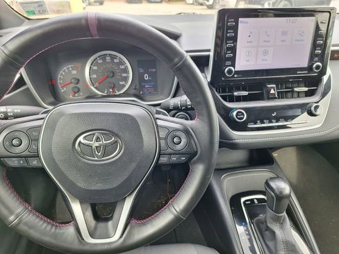 Used 2021 Toyota Corolla SE w/ Carpet Mat Package (TMS) image 19