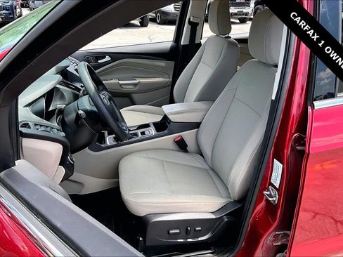 Used 2019 Ford Escape SE FWD image 21