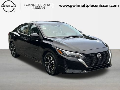 Used 2024 Nissan Sentra SV image 3