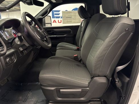 New 2026 RAM 2500 Tradesman image 19