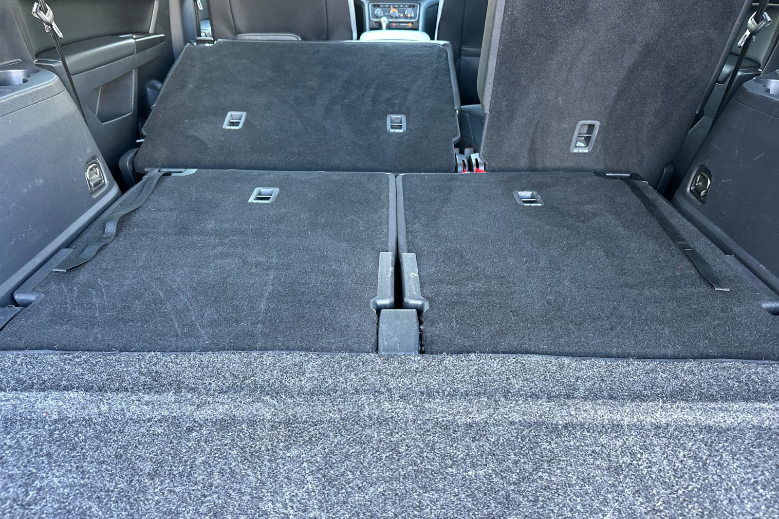 Used 2019 Volkswagen Atlas SE w/ Towing Package FWD image 18