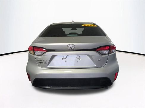 Used 2024 Toyota Corolla LE FWD image 6