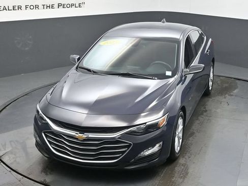 Used 2025 Chevrolet Malibu LT FWD image 45
