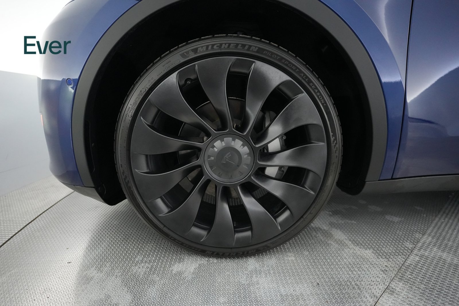 Used 2020 Tesla Model Y Performance AWD/4WD image 19
