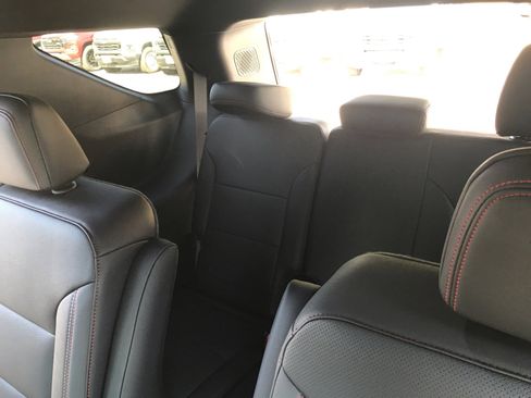 New 2026 Chevrolet Traverse Z71 w/ Enhanced Driving Package image 27