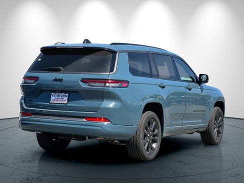 New 2026 Jeep Grand Cherokee L Limited AWD/4WD image 4
