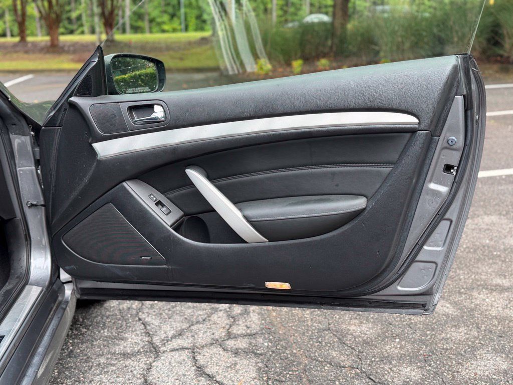 Used 2015 INFINITI Q60 AWD Coupe w/ Premium Package image 12