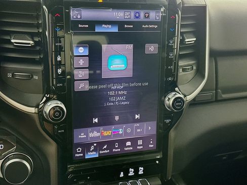 New 2026 RAM 1500 Big Horn AWD/4WD image 13