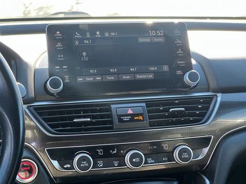 Used 2022 Honda Accord Sport image 18