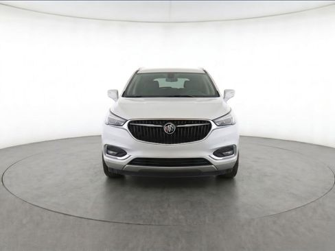 Used 2018 Buick Enclave Essence FWD image 5