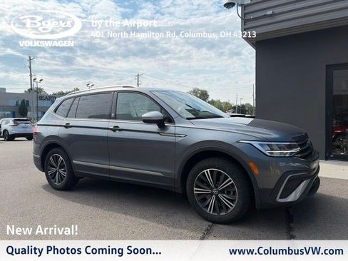 Used 2024 Volkswagen Tiguan Wolfsburg Edition w/ Panoramic Sunroof Package AWD/4WD image 1
