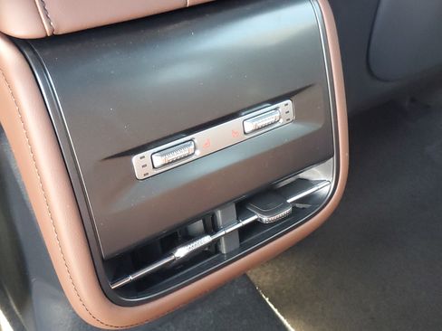 New 2026 Lincoln Nautilus Reserve AWD/4WD image 31