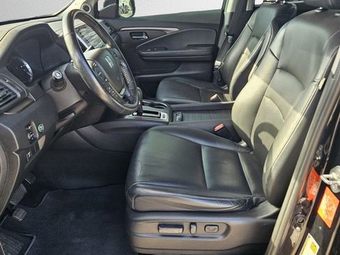 Used 2018 Honda Ridgeline RTL-T image 7