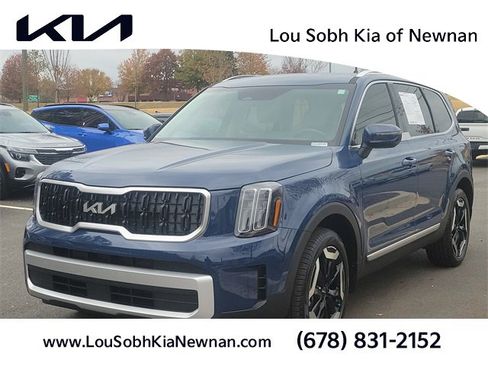 Certified 2025 Kia Telluride EX w/ EX Captain's Chair Package image 1
