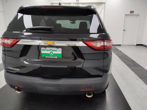 Used 2020 Chevrolet Traverse LS FWD image 7