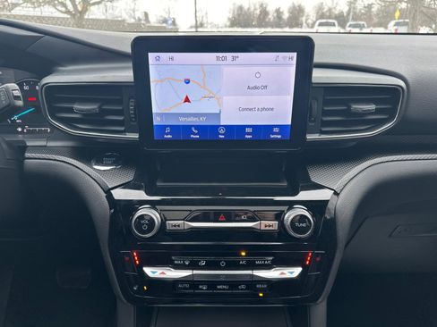 Used 2023 Ford Explorer ST-Line image 7