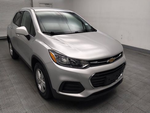 Used 2020 Chevrolet Trax LS w/ Tint and Cruise Package FWD image 13