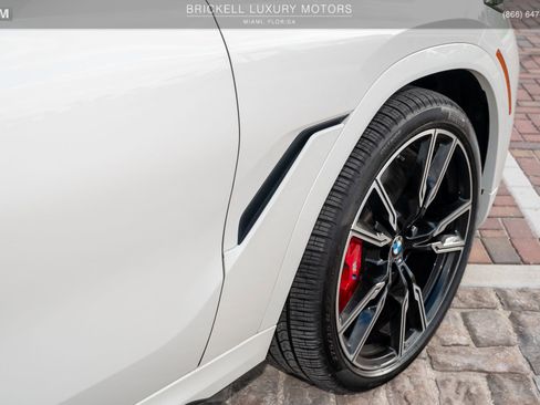 Used 2025 BMW X6 M60i w/ Climate Comfort Package image 59