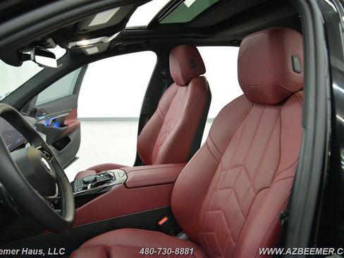 Used 2024 BMW 530i w/ M Sport Package image 16