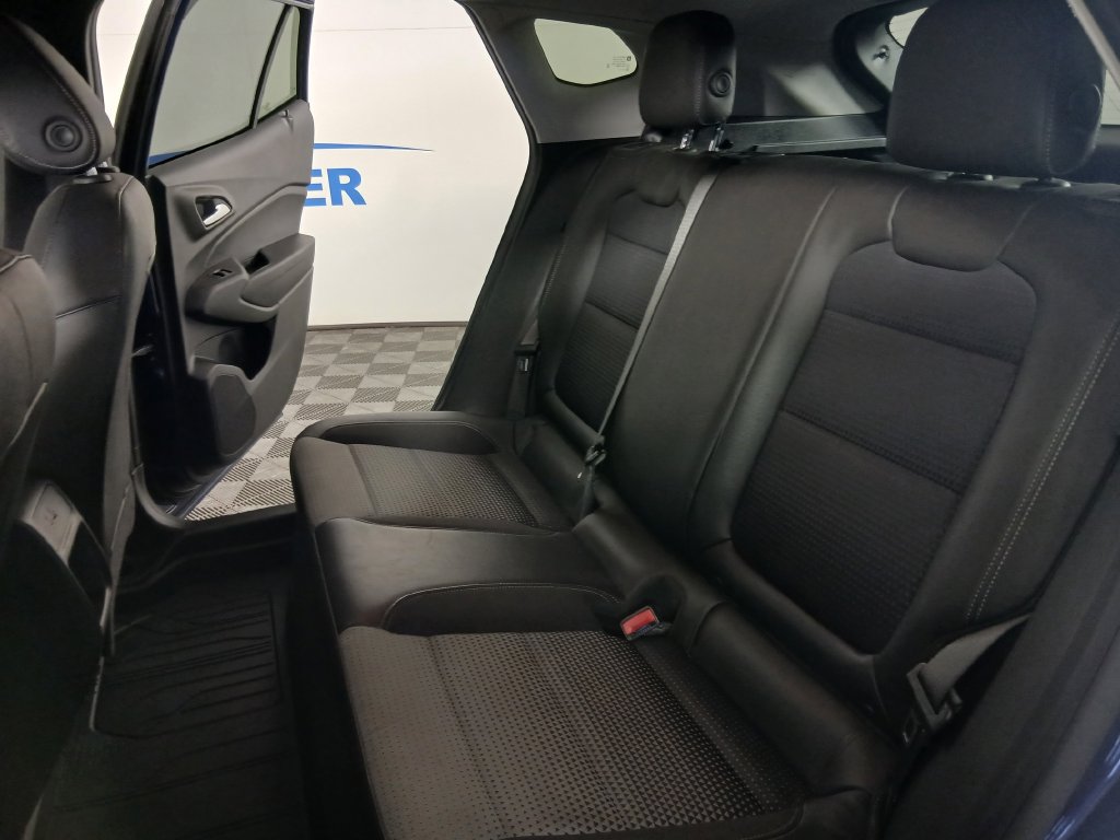 Certified 2024 Chevrolet Trax LT w/ Driver Confidence Package FWD image 15