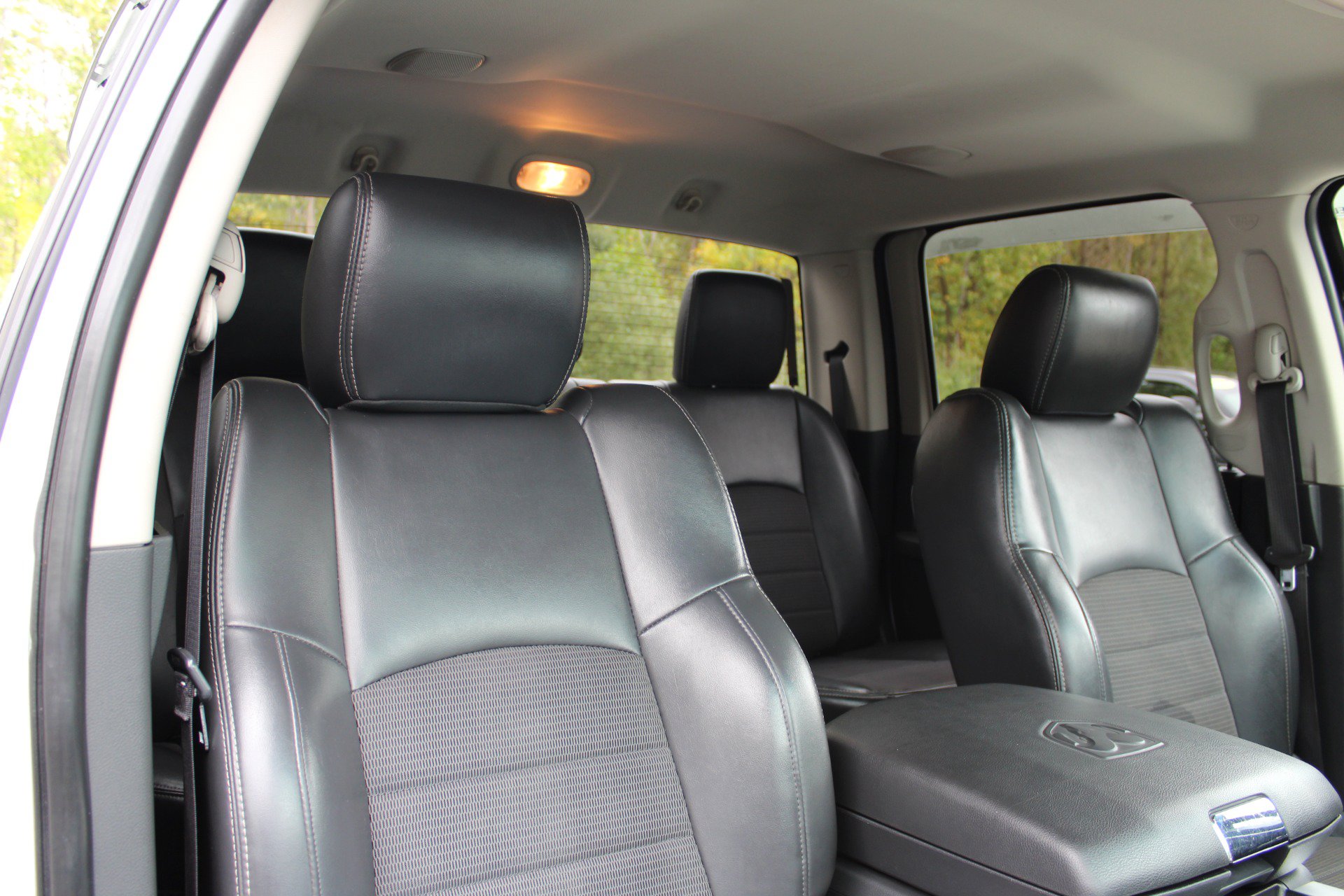 Used 2011 RAM 1500 Sport w/ Sport Premium Group AWD/4WD image 36