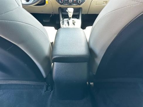 Used 2021 Kia Forte LXS FWD image 19