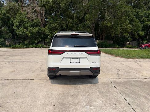 Used 2024 Lexus LX 600 4WD w/ Appearance Package image 5