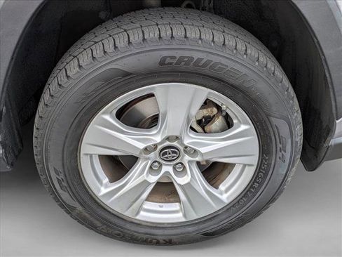 Used 2019 Toyota RAV4 LE image 24