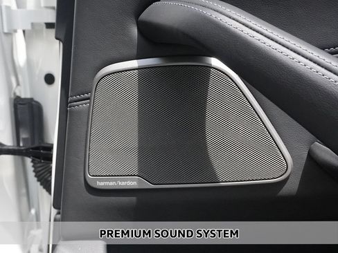 Used 2023 BMW M5 w/ Executive Package AWD/4WD image 4