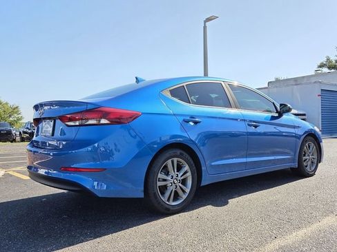 Used 2018 Hyundai Elantra SEL FWD image 6