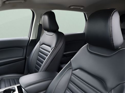 Used 2023 Ford Edge SEL w/ Convenience Package AWD/4WD image 16