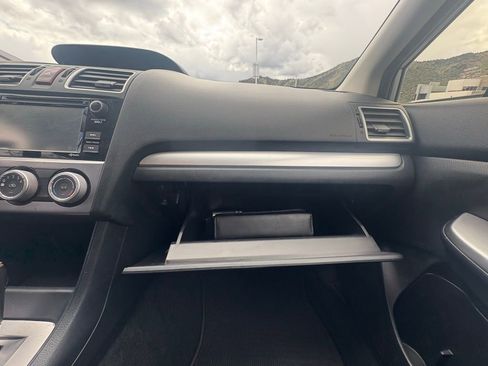 Used 2017 Subaru Crosstrek 2.0i Premium image 24