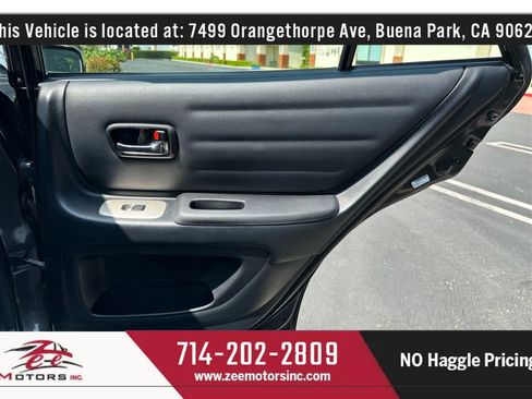 Used 2004 Lexus IS 300 SportCross image 45