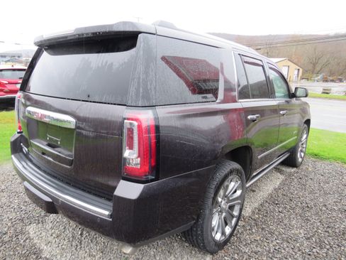 Used 2015 GMC Yukon Denali w/ Premium Package image 5