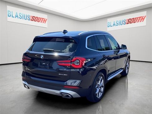 Used 2022 BMW X3 xDrive30i w/ Convenience Package image 3