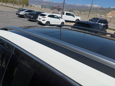 Used 2019 Mercedes-Benz GLS 450 4MATIC image 31