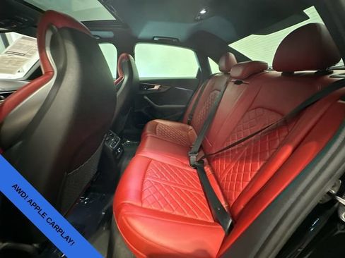 Used 2019 Audi S4 Premium Plus w/ Premium Plus Package AWD/4WD image 15