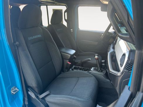 Used 2021 Jeep Wrangler Unlimited Sport AWD/4WD image 15