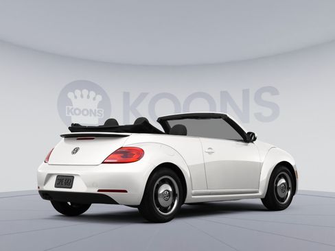 Used 2013 Volkswagen Beetle 2.5 FWD image 4