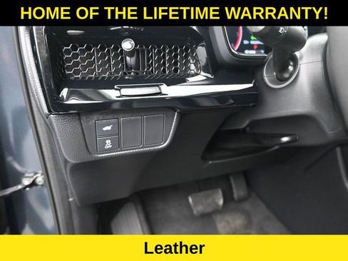 Used 2024 Honda CR-V EX-L image 16