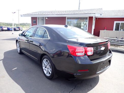 Used 2014 Chevrolet Malibu LT w/ Power Convenience Package FWD image 4