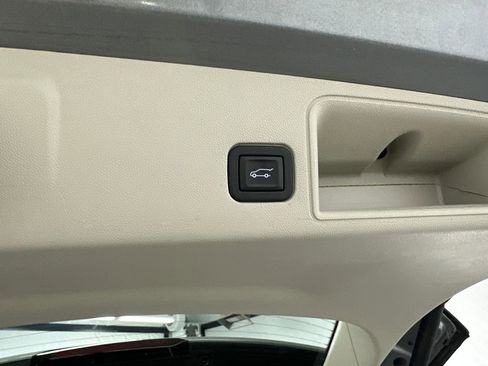 Used 2023 GMC Terrain Denali w/ LPO, Floor Liner Package AWD/4WD image 21
