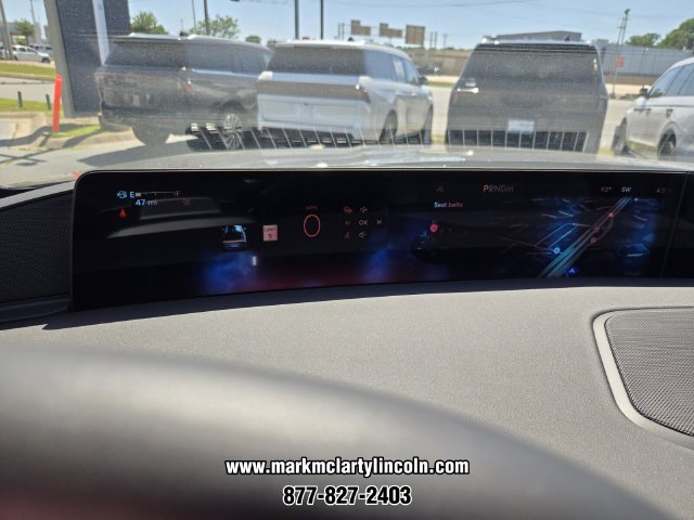 New 2026 Lincoln Navigator Premiere AWD/4WD image 22