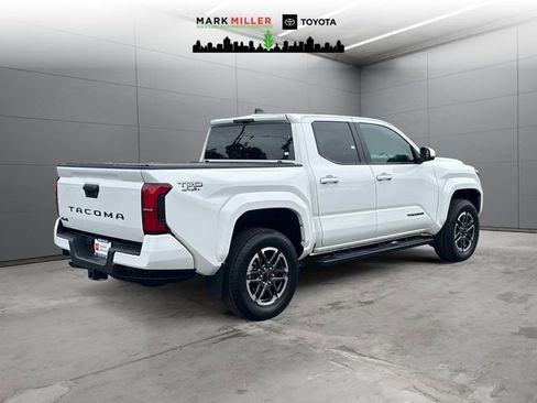 Certified 2024 Toyota Tacoma TRD Sport AWD/4WD image 5