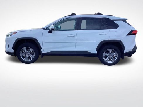 Used 2024 Toyota RAV4 XLE w/ Convenience Package AWD/4WD image 7