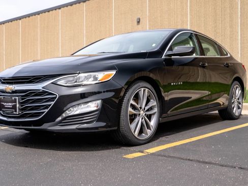 Used 2024 Chevrolet Malibu LT FWD image 4